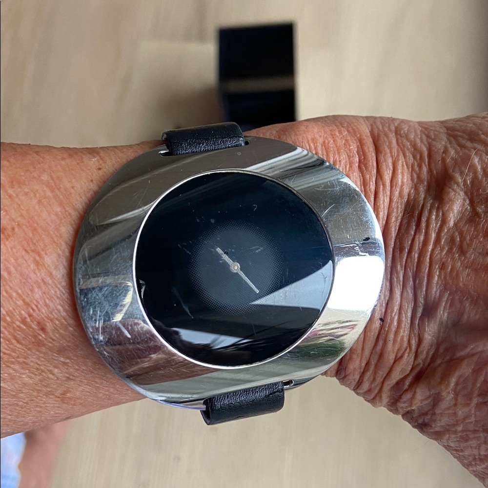Calvin Klein unique watch - Picture 3 of 12